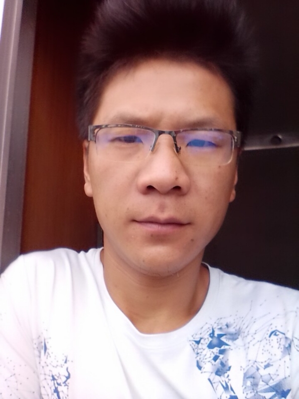 听雨的第一张照片--泰州父母相亲团